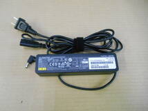 FUJITSU ACアダプタ ADP-65MD A(FMV-AC342A) 19V 3.42A 外径3.5 内径1.4 (285_画像1