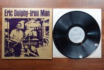 ※●KO122/Jazz LP/米盤 深溝 LPレコード Iron Man / Eric Dolphy / Douglas SD 785 2312LBM059 /US/_画像1
