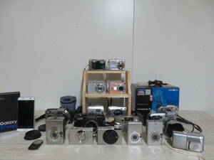  beautiful goods great number! Canon IXY / CASIO EXILIM / Panasonic LUMIX / OLYMPUS / MINOLTA / PENTAX / etc. model various total 17 pcs indoor keeping goods addition image equipped 