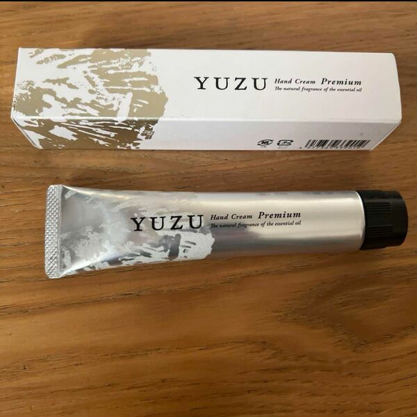 高知県産YUZUプレミアムハンドクリーム 40g