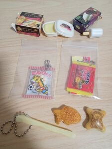 ミニチュア☆食べ物お菓子系キーホルダー等まとめ売り!!