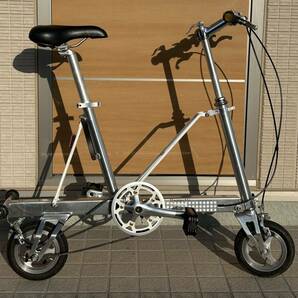 CarryMe ミニベロ 折り畳み自転車 キャリーミー パシフィック PACIFIC 折りたたみ自転車 小径車 輪行 CARRY ME シルバー アルミ 旅行の画像1