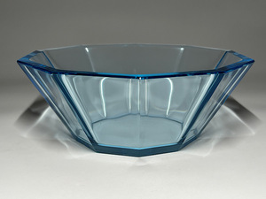 【瑞】ガラス製　十角形鉢　幅：２２ｃｍ