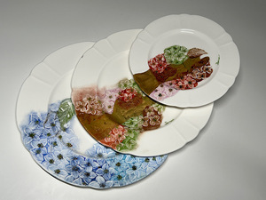 Art hand Auction [즈이] 세라믹 핸드페인팅 꽃접시, 3개, 서양식 식기, 그릇, 접시, 다른 사람
