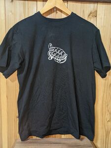 草加健康 センター 亀の子束子 コラボ Tシャツ Mサイズ サウナ