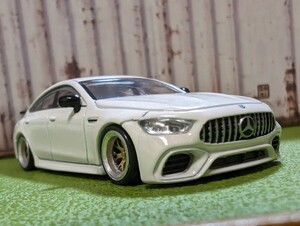 ★1/64トミカサイズ　メルセデス・ベンツ ＡＭＧ ＧＴ63 S改深リム、ローダウン、★他にも色々出品中!