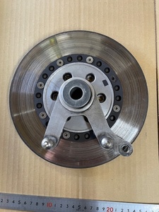 235. rear disk rotor large mug ( old ) caliper support Z1000R/J/GP