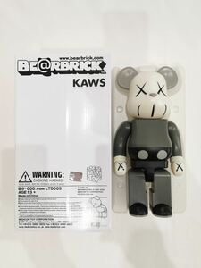  Kaws KAWS × BE@RBRICK 400% box attaching 