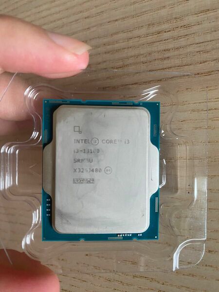 Intel Corei3 13100 内蔵グラフィックあり