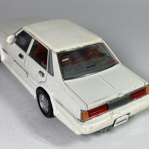 [ジャンク] ニッサン セドリック Nissan Cedric 1/43 - メーカー不明の画像4