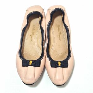 美品 フェラガモ 本物 レザー バレエシューズ ピンク ヴァラ リボン SALVATORE FERRAGAMO フラット ジョイ