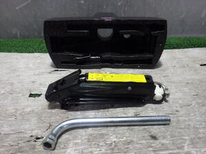  selling out DBA-1KCAV Volkswagen Golf variant in-vehicle tool set 06-05-14-907 B3-B1s Lee a-ru Nagano 