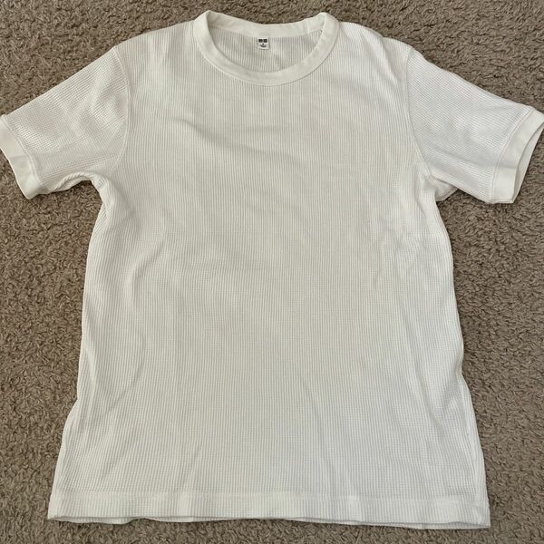 ユニクロ　ワッフル生地　白　Tシャツ　メンズS 165