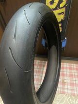 中古MCタイヤ 2020年製造 METZELER RACETEC RR K3 120/70ZR17 メッツラー レーステック 120 70 17 2420 M3150_画像4