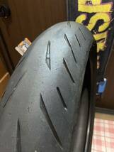 中古MCタイヤ 2022年製造 BRIDGESTONE BATTLAX S22 120/70ZR17 ブリヂストン バトラックス ハイパースポーツ 120 70 17 2922 M3157_画像2