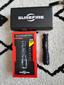 SUREFIRE(シュアファイア)E2DLU-A E2D DIFENDER ULTRA 2段階調光 1000-5ルーメン　 