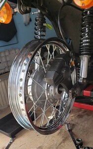 未使用保管品　Ｚ750Ｄ1用　ディスク4穴用前後18インチワイドスポークメッキホイール　Z1 Z2 Z1R KZ1000 MK2 Z750FX等 流用