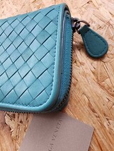 美品　ボッテガヴェネタ BOTTEGA VENETA イントレチャート　2つ折り財布　ラウンドファスナー_画像5