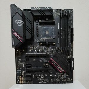 ASUS B550 F GAMING　マザーボード