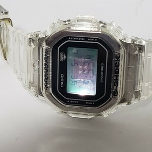 CASIO G-SHOCK DW-5040RX-7JR 中古美品 7月迄有効保証書 取説 箱有 タグ付 40周年記念限定モデル 40th Anniversary Clear Remix 生産終了品の画像3