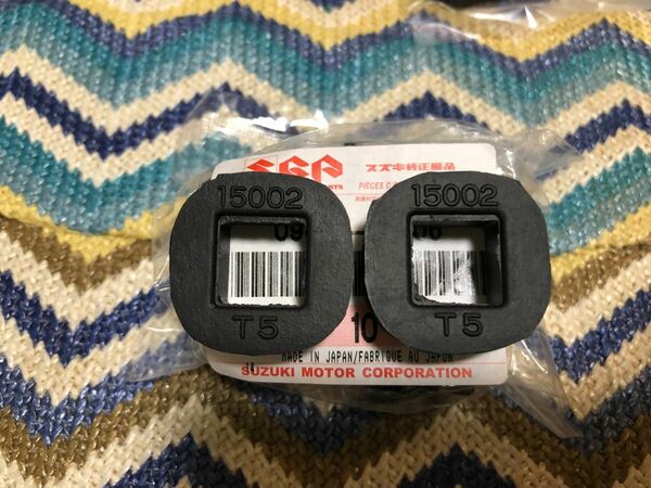 新品　スズキ純正クッション ウインカーステー2個 GS400/GS400E/GS750/GS750E