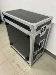 ROADREADY / RR6UAD 6U rack case 