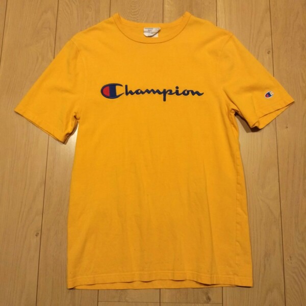 ☆USA古着卸 Mサイズ Champion チャンピオン ロゴ刺繍 Tシャツ 