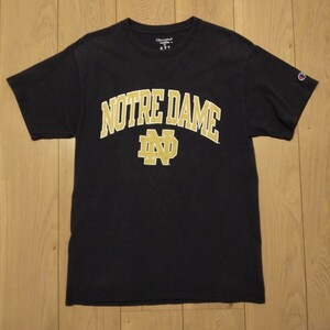 ☆USA古着卸 Mサイズ Champion NCAA チャンピオン ノートルダム大学 ロゴ プリント Tシャツ 