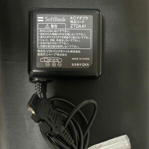 Softbank ACアダプタ ZTDAA1 FOMA 適合　充電器