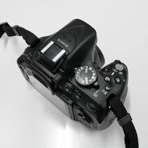 Nikon D5200 ボディ USED超美品 デジタル一眼 本体＋バッテリー APS-C 2410万画素 フルHD SHOT数極少8726回 カメラ 完動品 中古 CE4047_画像3
