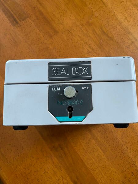 SEAL BOX 印鑑・ゴム印ケース　ホワイト