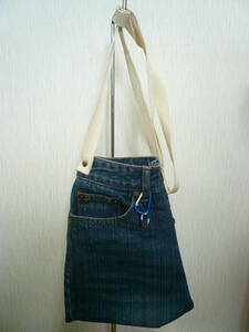 N006 * hand made *..... pouch bag remake shoulder bag used Denim *