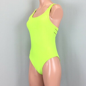 k8770* high leg conspicuous flash yellow fluorescence yellow color largish L corresponding stylish plain lady's swimsuit One-piece beach resort sea costume 