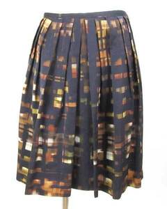  Untitled UNTITLED navy blue pattern pleated skirt 1