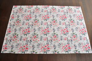 Cathkidston生地　ミッキー＆ミニー　１m×140cm　2116