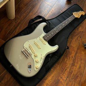 Fender Mexico ストラトキャスター ハードテイル ロバートクレイモデル