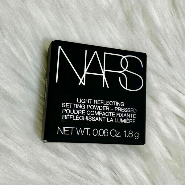 NARS ナーズ ライトリフレクティング セッティングパウダー N ミニ