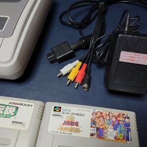 任天堂 SFC スーパーファミコン 中期 本体美品 すぐ遊べるセット コントローラ ケーブル アダプタ ソフト4本 動作確認済 Nintendoの画像2