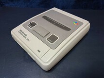 任天堂 スーパーファミコン 中期 本体美品 すぐ遊べるセット アダプター コントローラー 接続ケーブル SFC ソフト4本 Nintendo_画像4