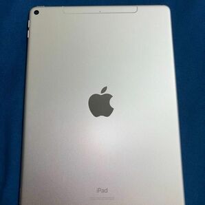 iPad Air 第3世代 64GB cellular WiFi シルバー