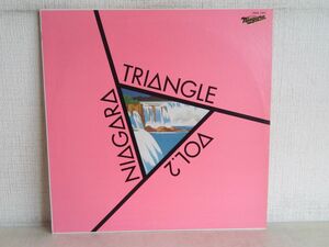 LP盤レコード / NIAGARA / TRIANGLE VOL.2 / ナイアガラ / トライアングル VOL.2 / 歌詞カード付き / CBS/SONY / 28AH 1441 / 【M005】