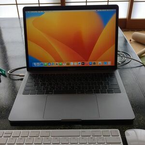 説明文必読　付属品いっぱい　MacBook Pro 2017 retina