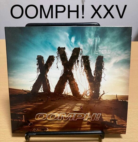 OOMPH! ウームフ！ XXV