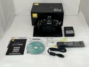 【M8】Nikon Df BLACK 綺麗 使用回数少ない ボディー 動作品 箱付き 保証書在り 未使用品ストラップ 