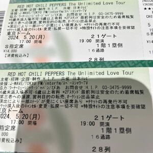 5/20 S席1階28列東京ドーム RED HOT CHILIPEPPERS the unlimited love tour チケット