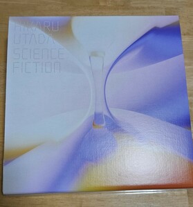 宇多田ヒカル SCIENCE FICTION CD通常版 シリアルコード有り 1度再生のみ 両面メガジャケ