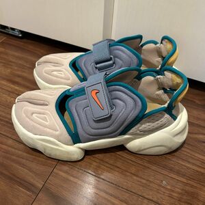 W NIKE AQUA RIFT 23cm ナイキ