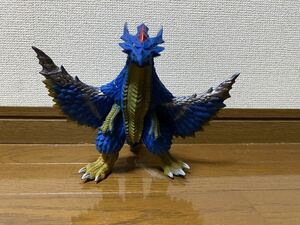 ソフビ 魔王獣 ウルトラ怪獣ＤＸ マガバッサー ウルトラマンオーブ バンダイ BANDAI