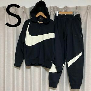 S 【新品】NIKE ビッグスウッシュ セットアップ　テックフリース