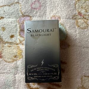 SAMURAI ブラックライト オードトワレ香水 30ml